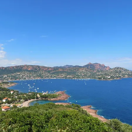 Apartamento Deux Pieces Rez De Jardin Cap Esterel Esterelvacances